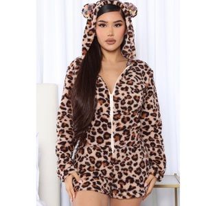 Fashion Nova | Leopard Teddy Romper